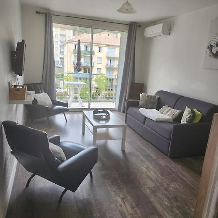 Agreable Appartement F3 Climatise Корте Екстериор снимка
