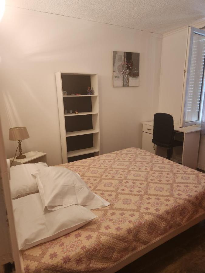Agreable Appartement F3 Climatise Корте Екстериор снимка